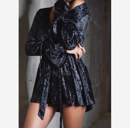 VEL romper